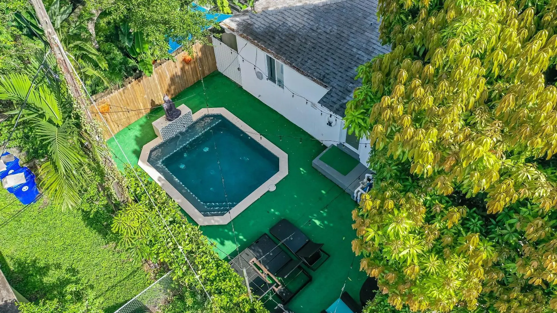 Holiday home Buddha House Pool Big Yard *
