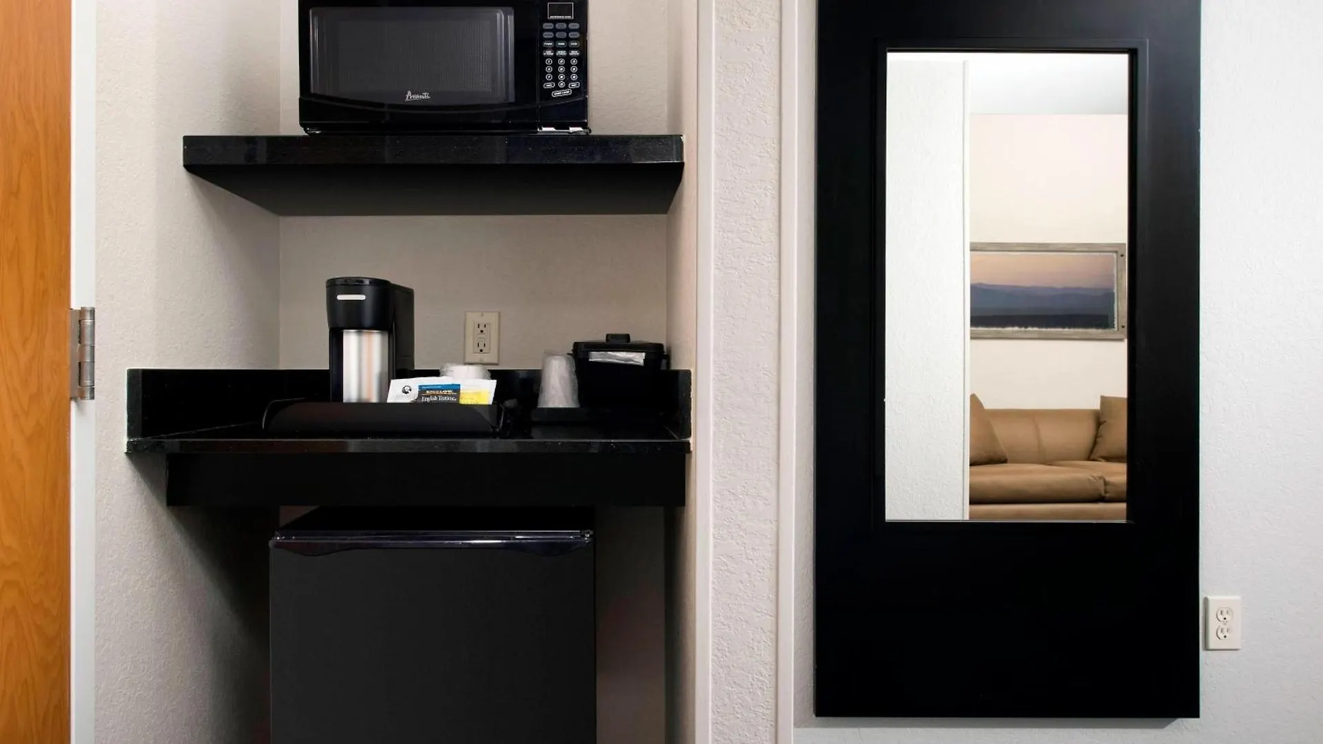 Hotel Fairfield & By Marriott Airport South Miami