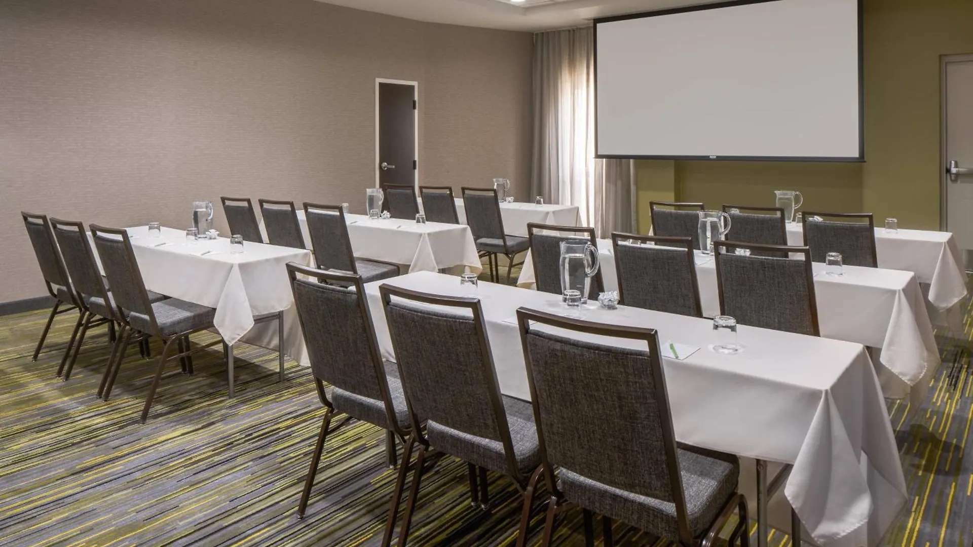 Courtyard By Marriott Miami West/fl Turnpike 3*