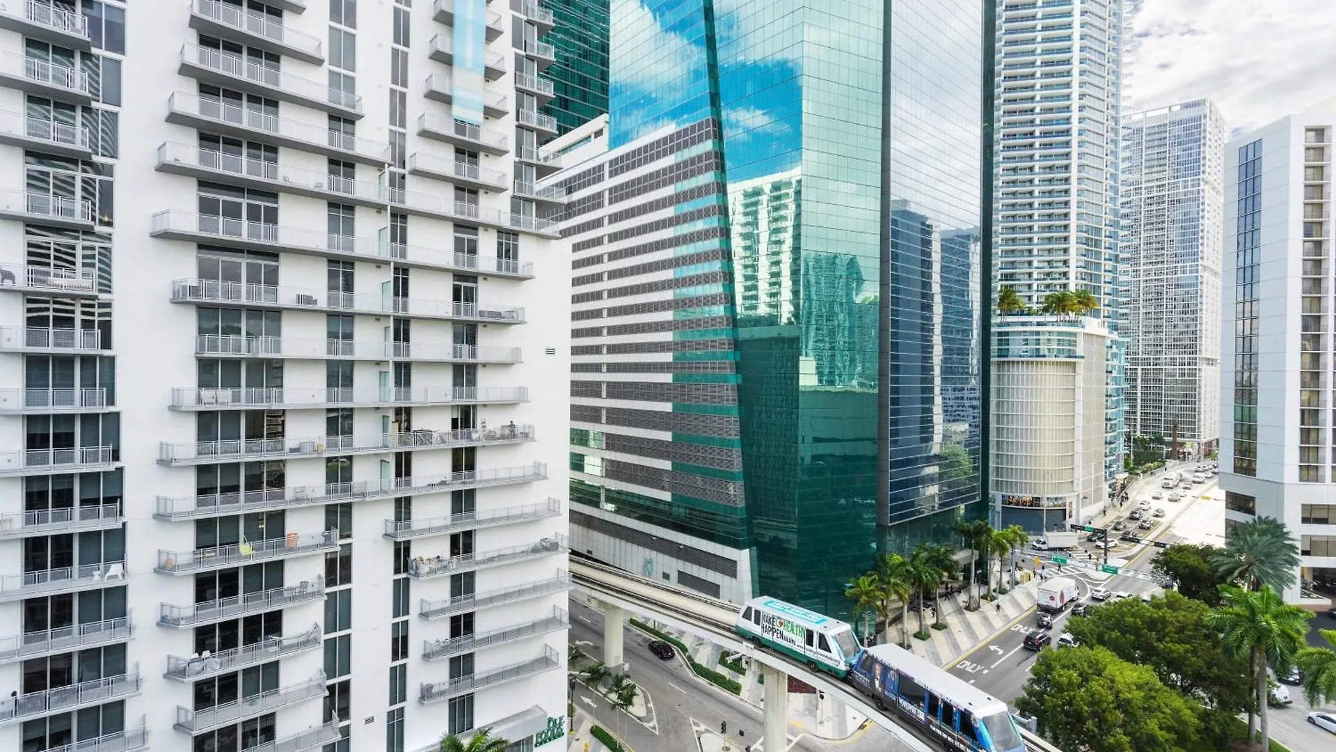 Courtyard Downtown Brickell Area Hotel 3*
