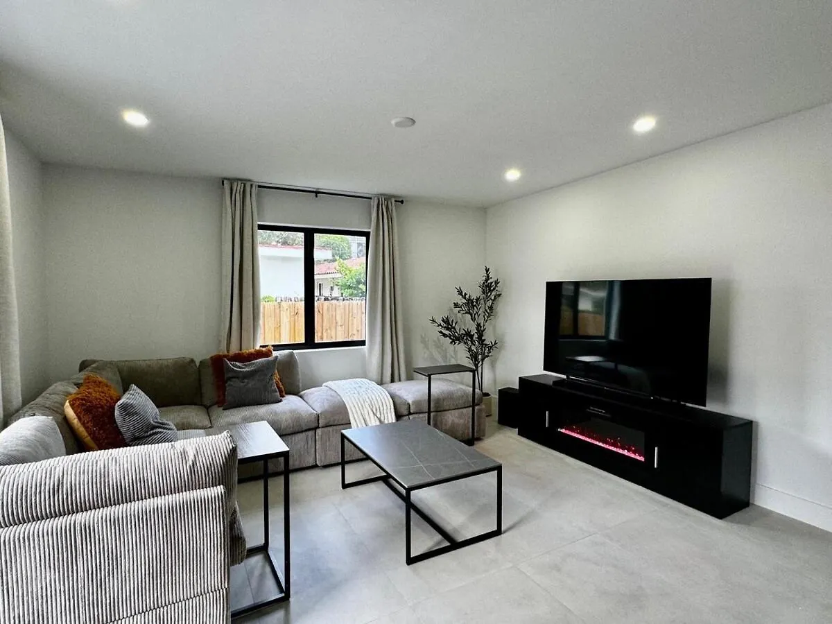 Villa Oasis By Brickell And Beaches *