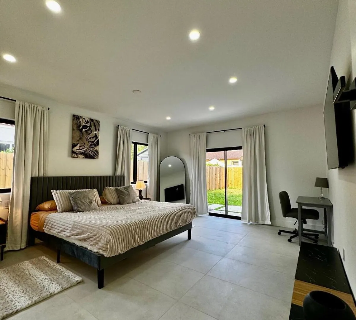 Oasis By Brickell And Beaches Miami