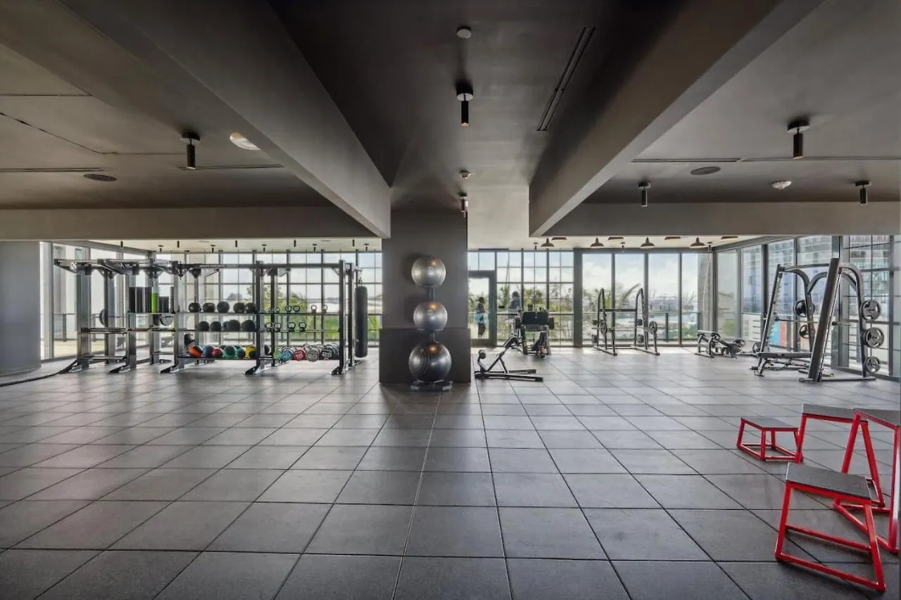 New Luxury Bay View Downtown