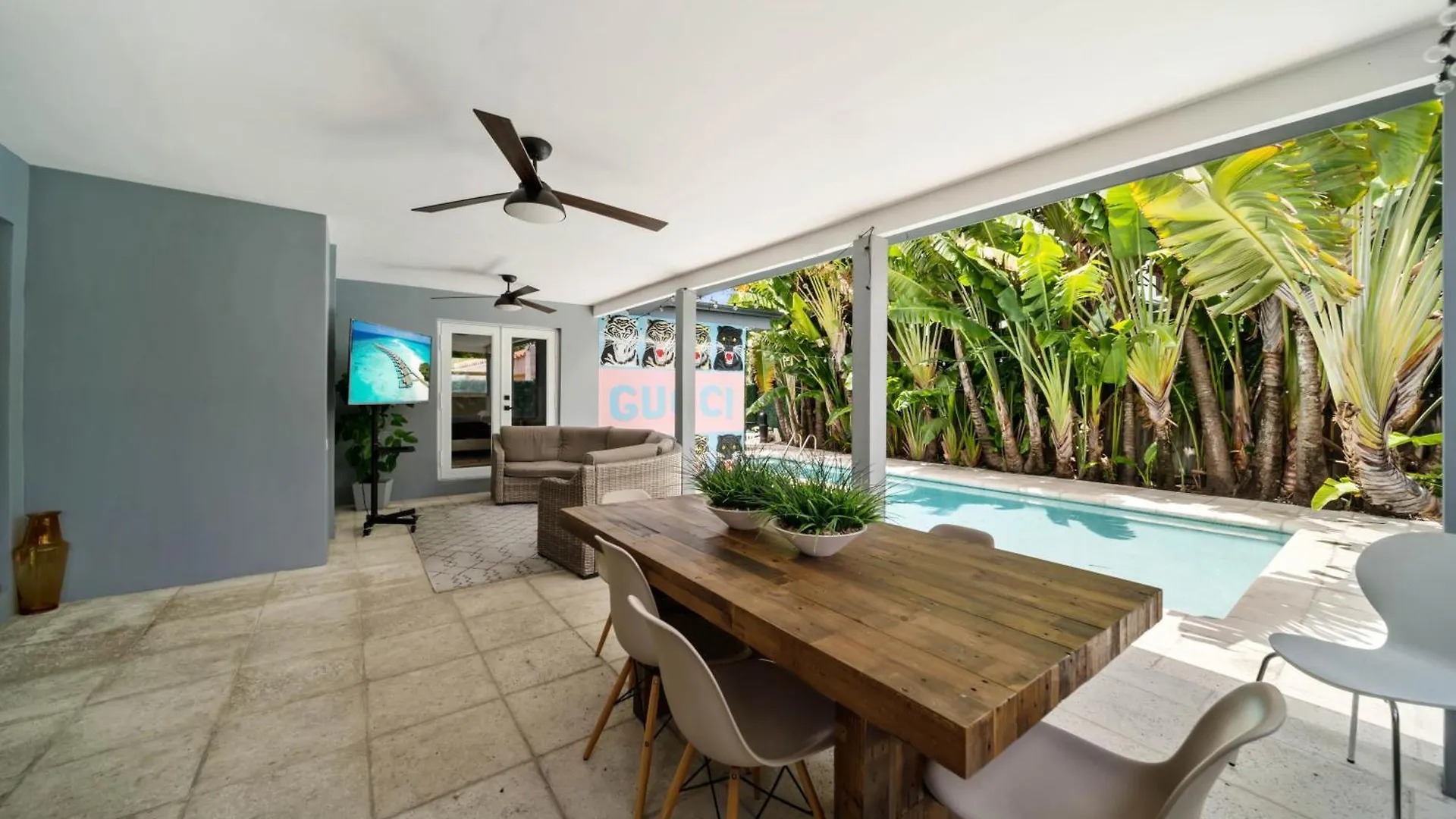 Villa Gucci With Pool & Great Location Miami