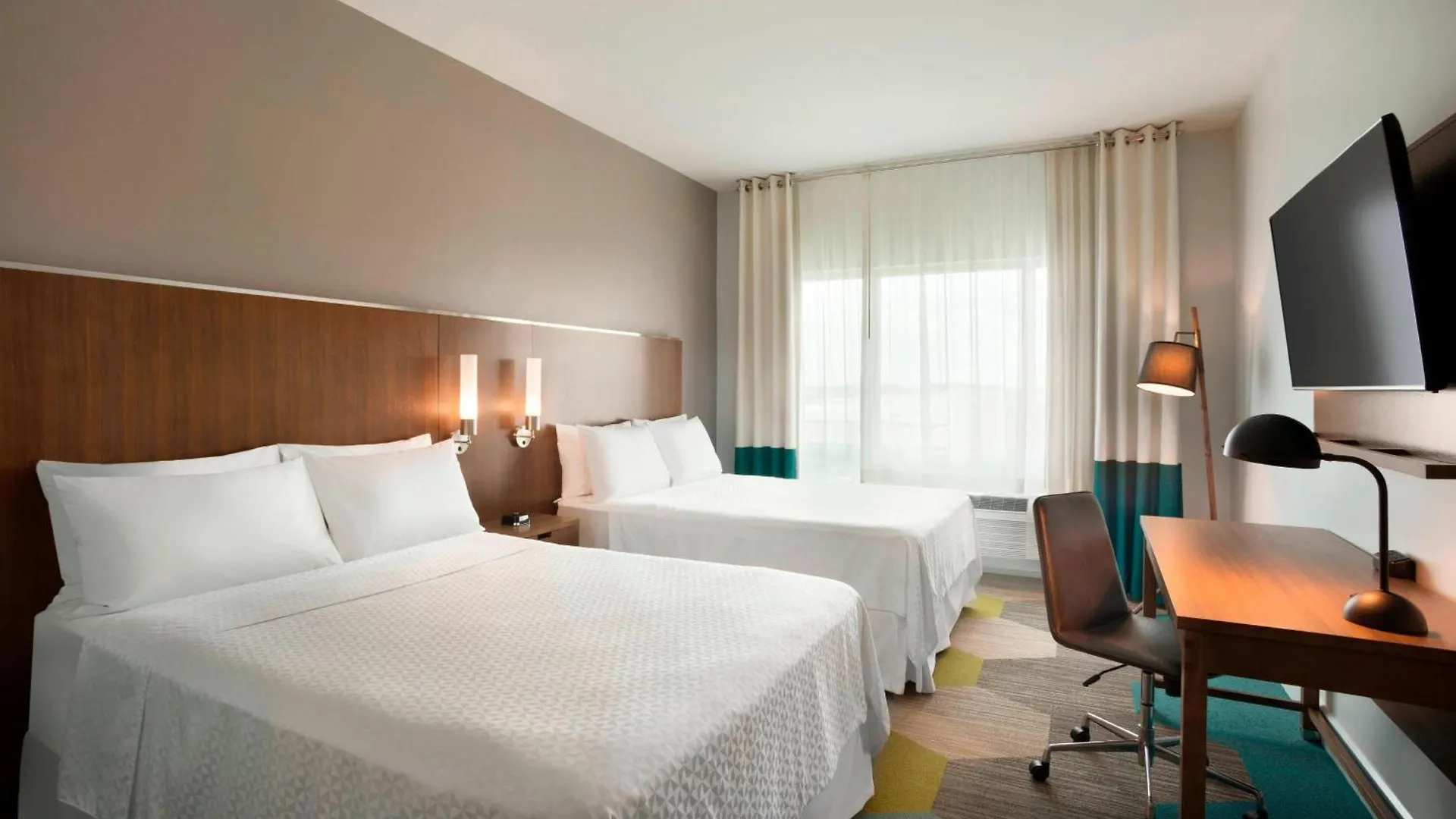Four Points By Sheraton Miami Airport Hotel Doral
