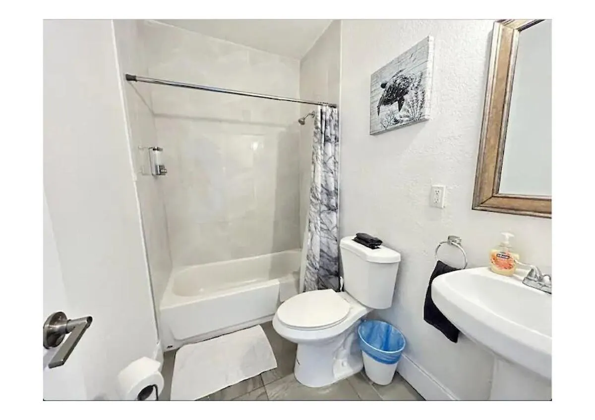2bed In The Heart Of Apartment
