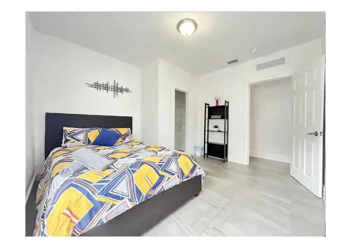 Apartment 2bed In The Heart Of *