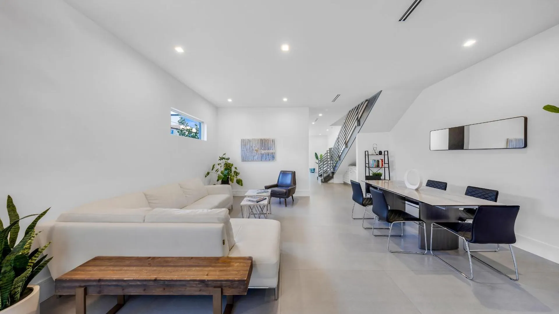 Coconut Grove Casita With Private Plunge Pool, Gated
