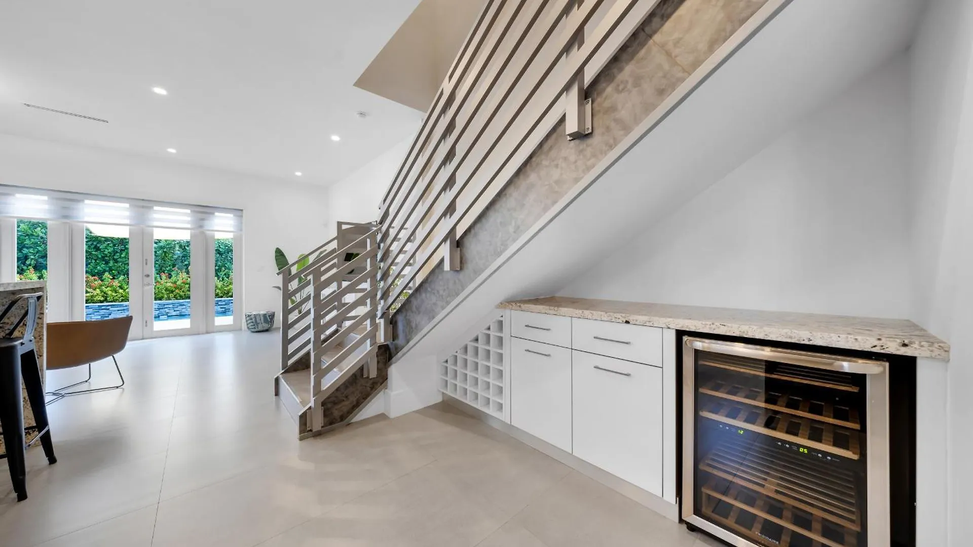 Coconut Grove Casita With Private Plunge Pool, Gated Villa *