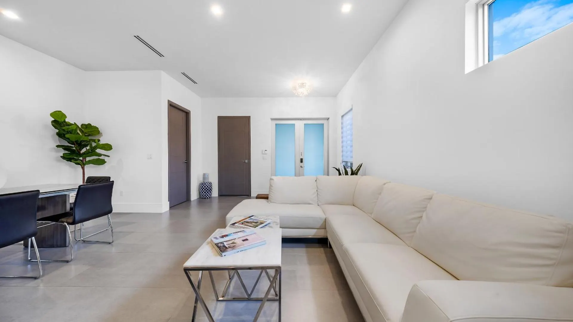 Coconut Grove Casita With Private Plunge Pool, Gated *