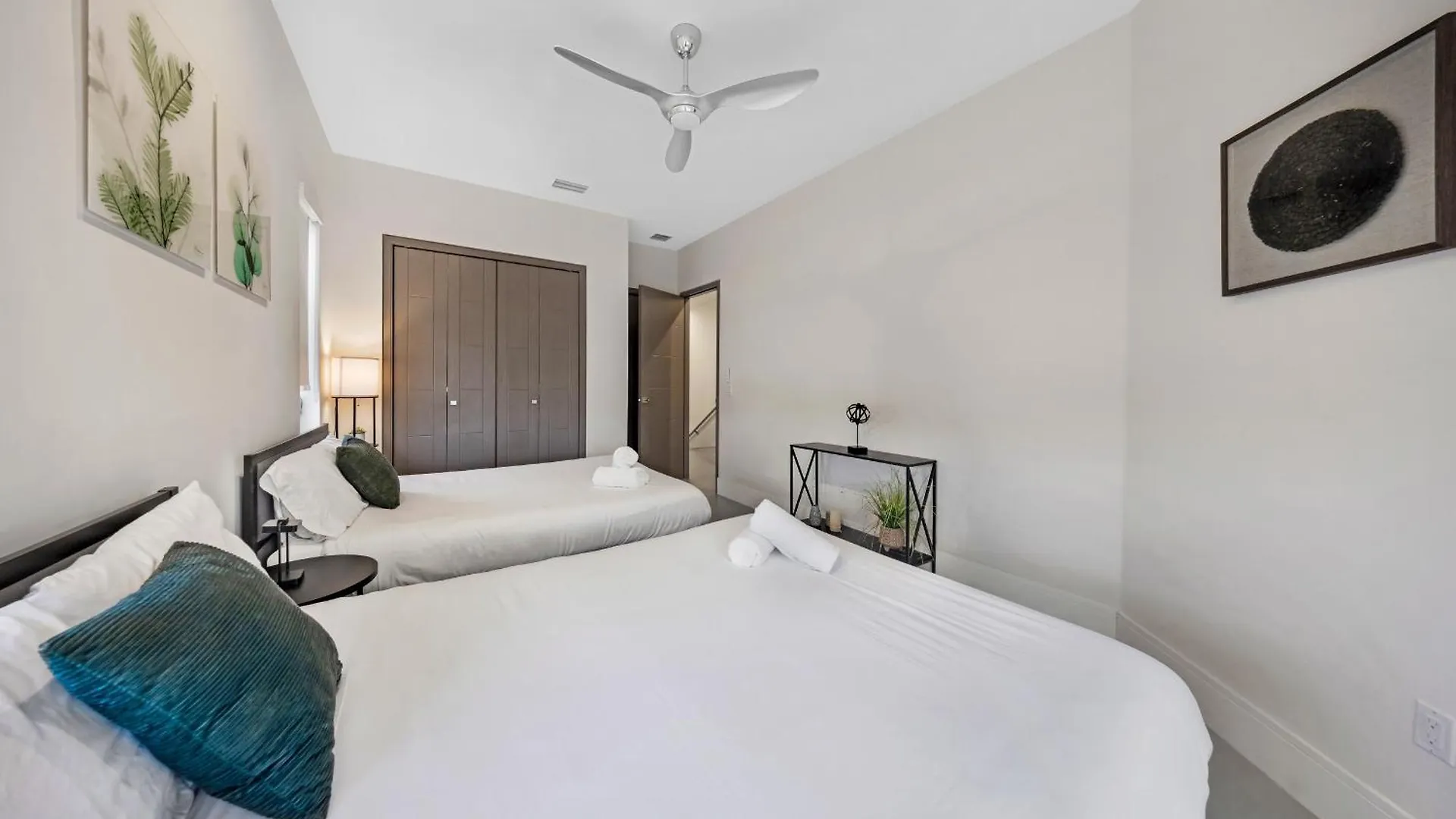 Coconut Grove Casita With Private Plunge Pool, Gated
