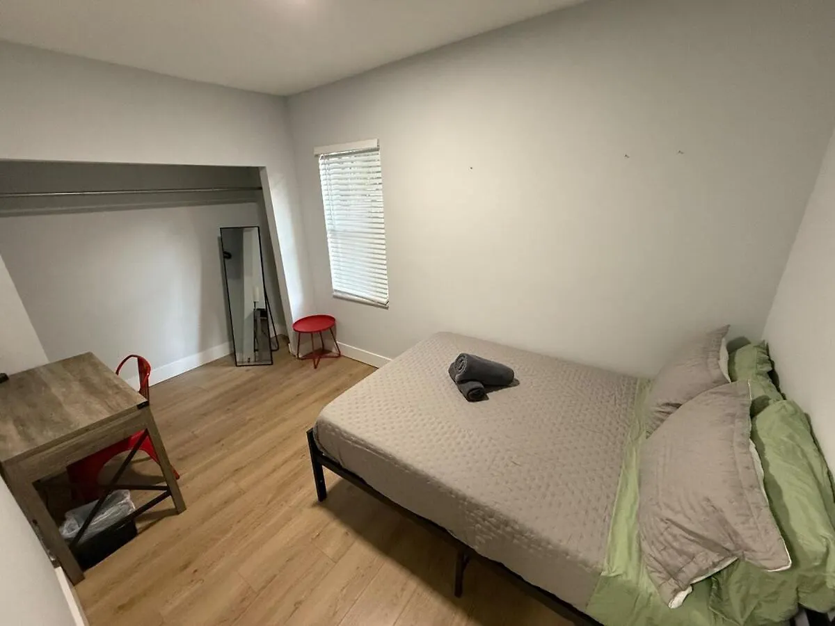 Perfect Apartment *