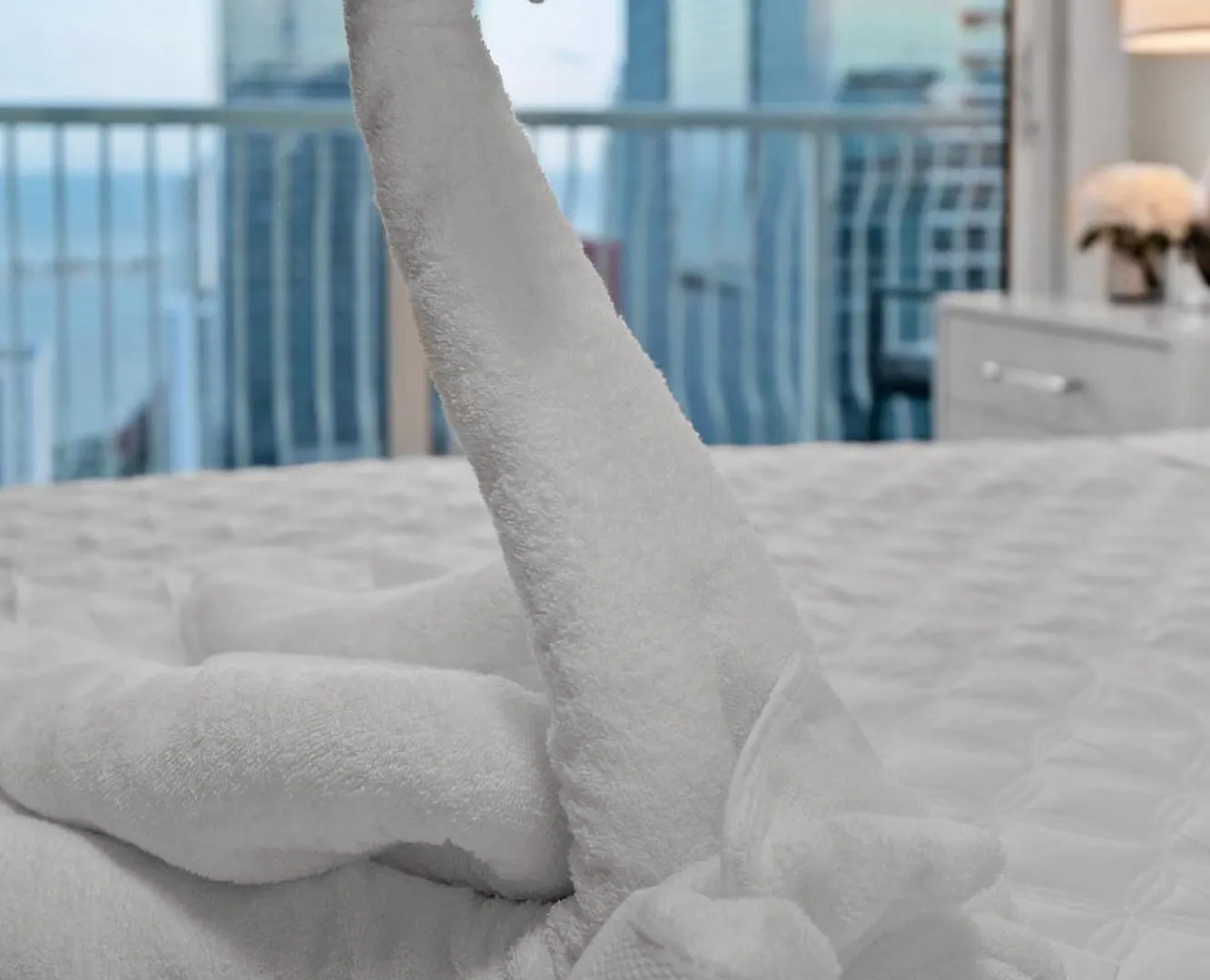 Beautiful 1 Bedroom Overlooking The Ocean And Downtown Brickell * Miami