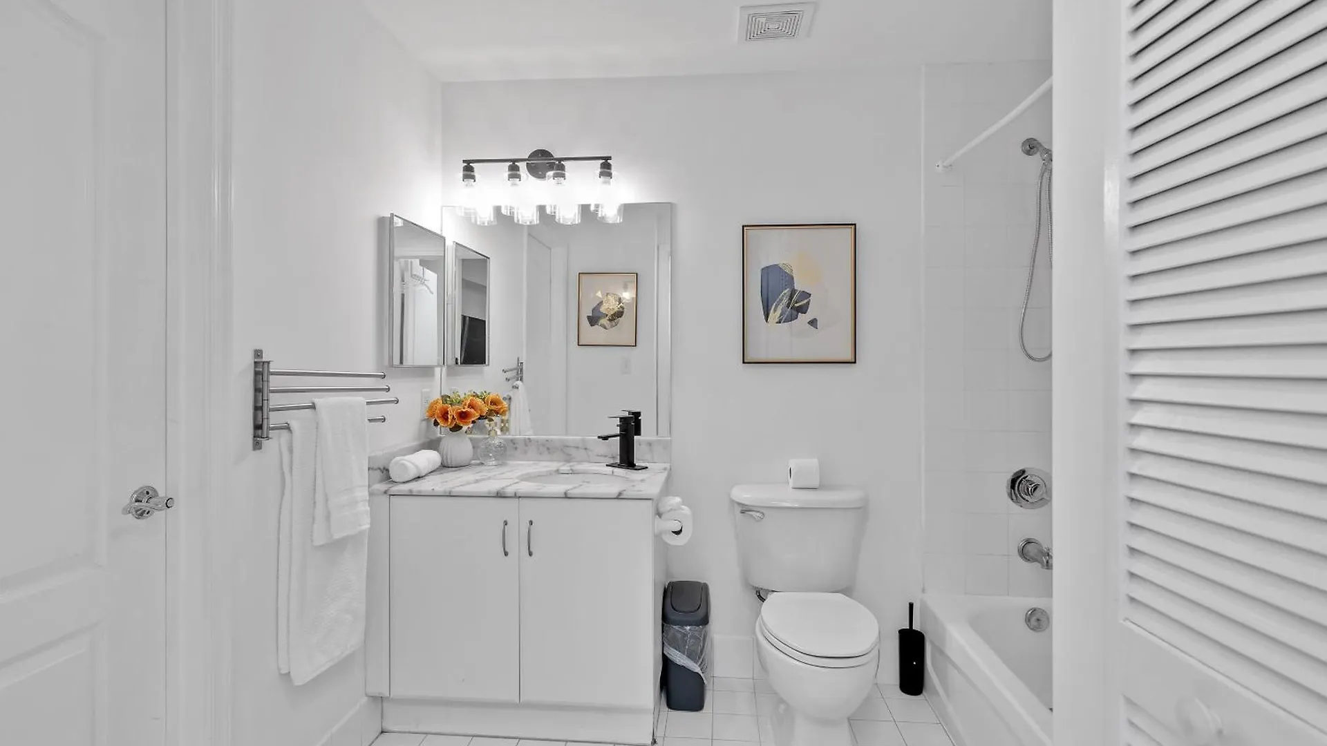 Beautiful 1 Bedroom Overlooking The Ocean And Downtown Brickell Miami