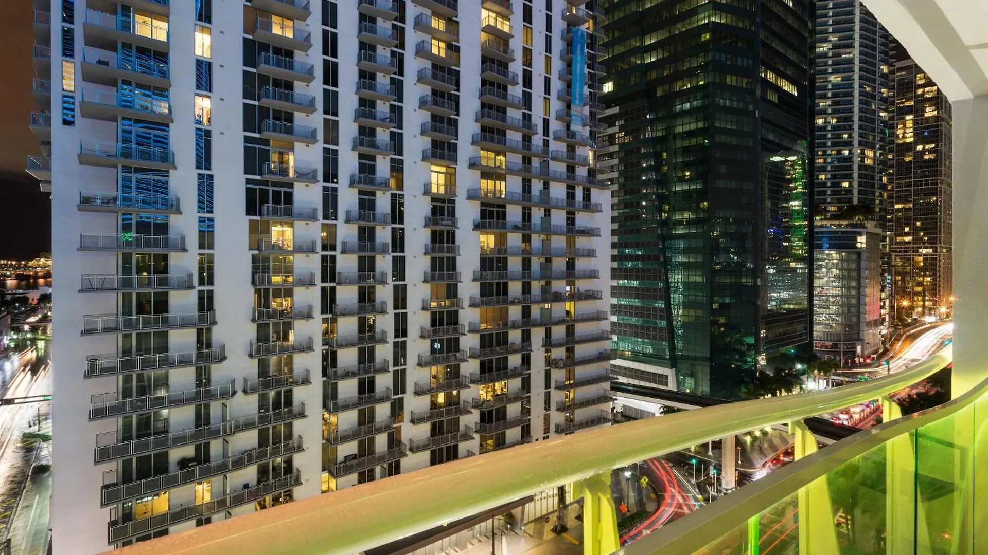Hotel Courtyard Downtown Brickell Area