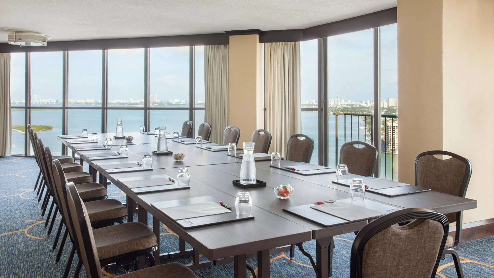 Marriott Biscayne Bay