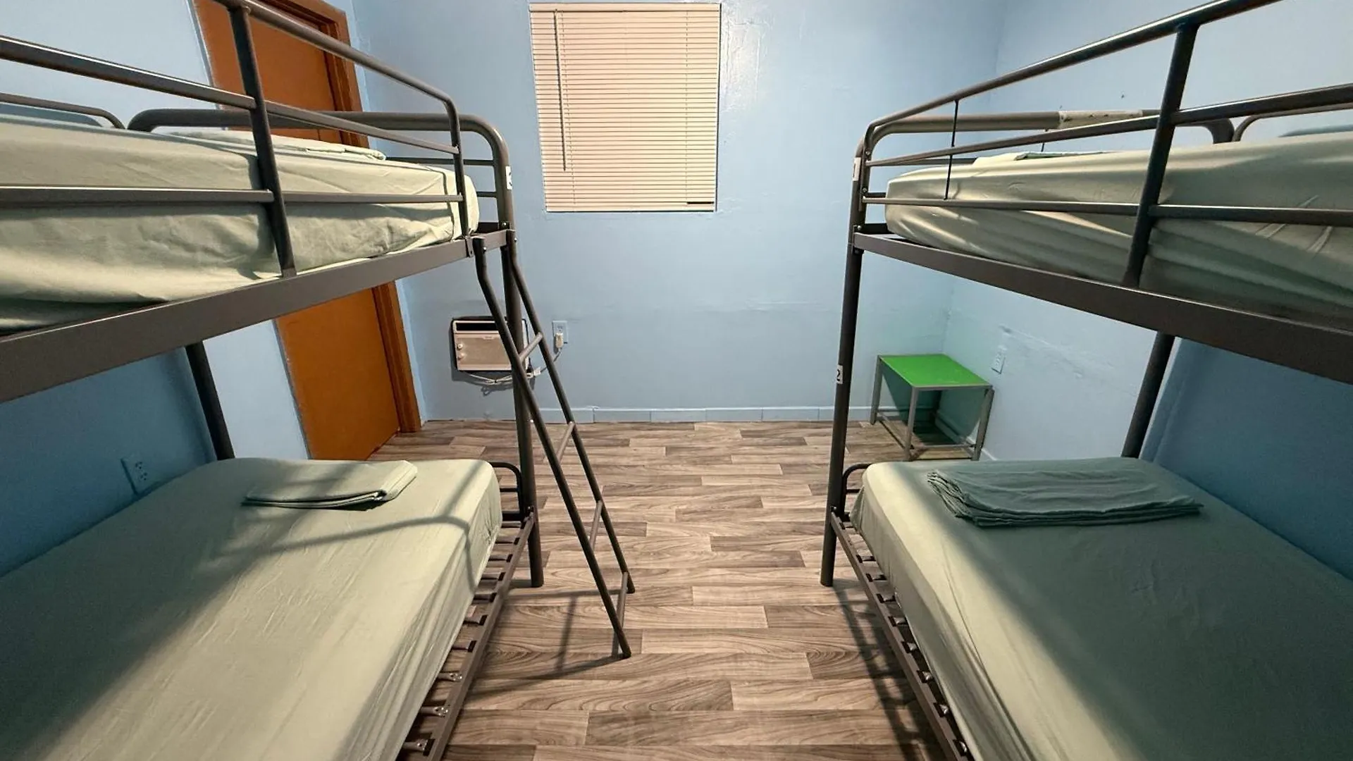 אכסניה Oqp Vacations