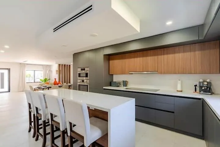 Oasis By Brickell And Beaches Miami