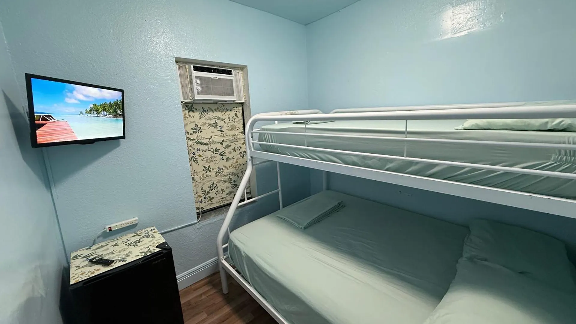 Hostel Oqp Vacations *