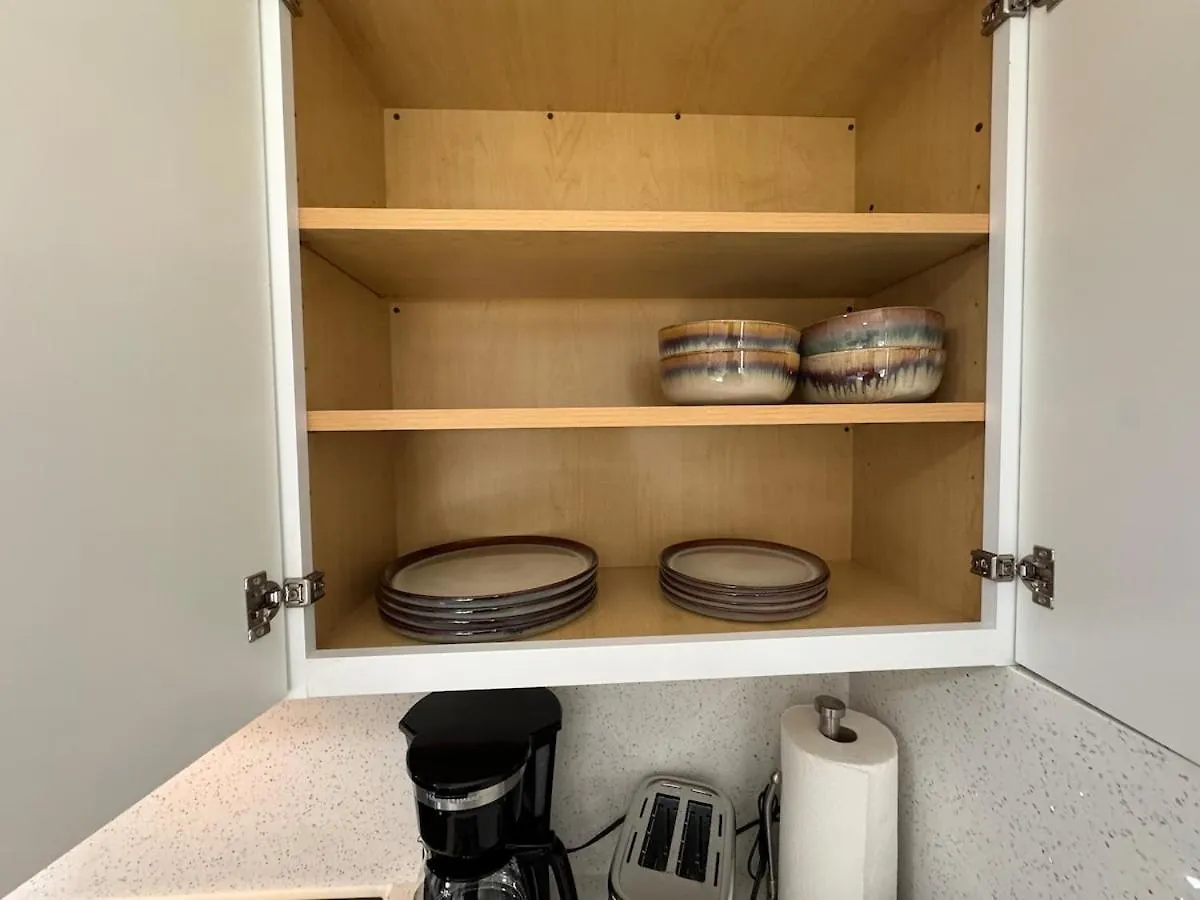 Modern Oasis - Bbq Access Apartment *