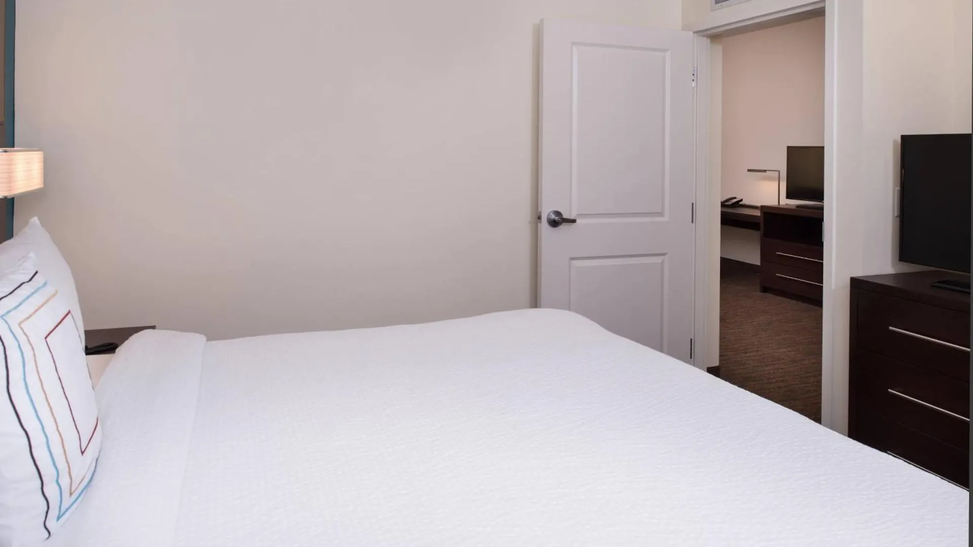 Hotel By Marriott Miami West/fl Turnpike Hialeah Gardens