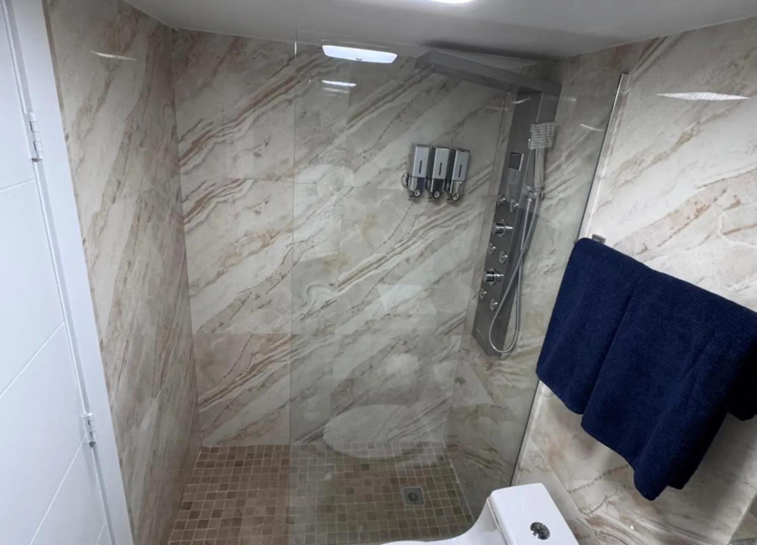 Apartment Stylish With Jacuzzi Miami