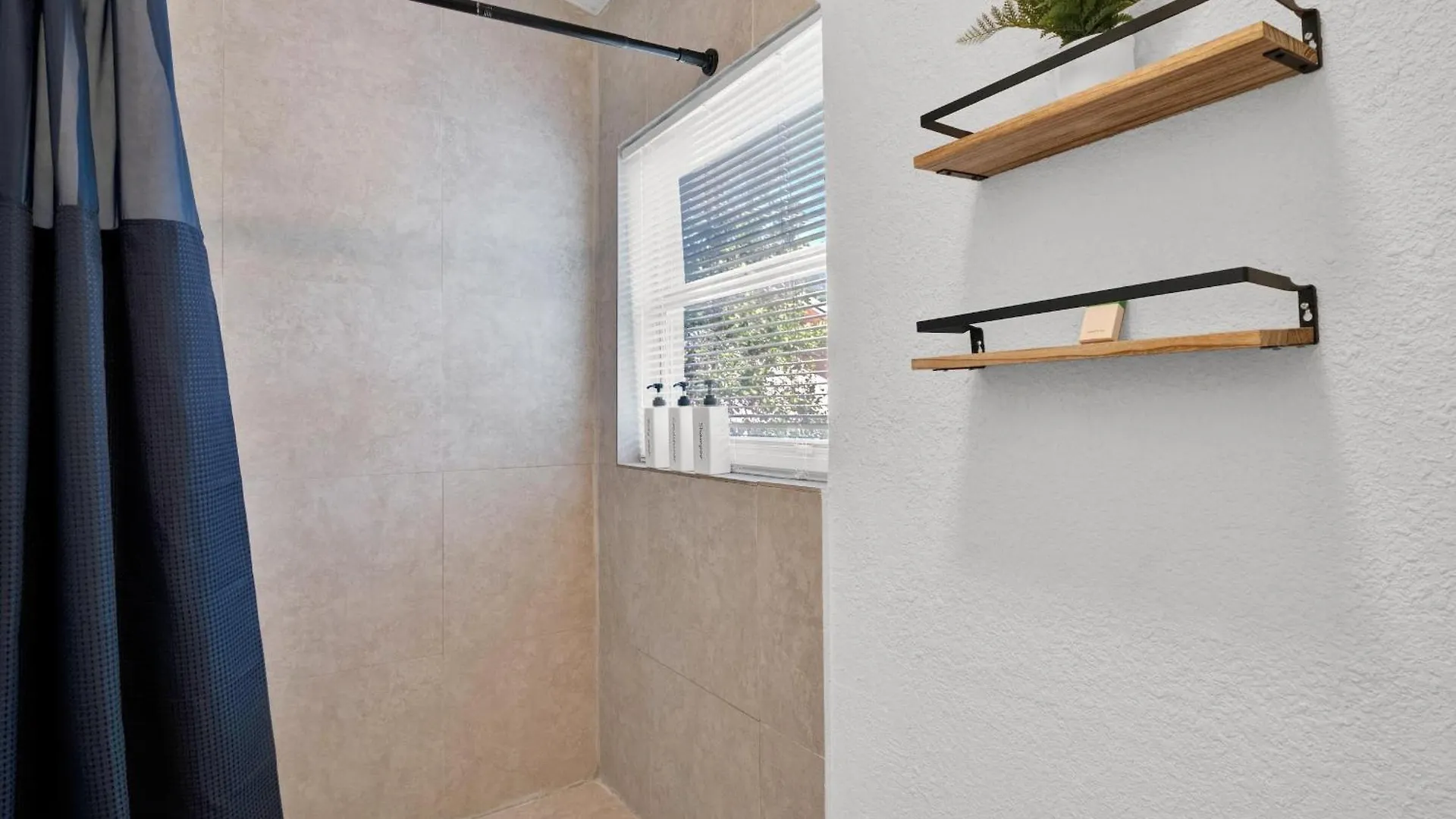 Dos Casitas Design District #1 - 3 Bedroom House Дом отдыха