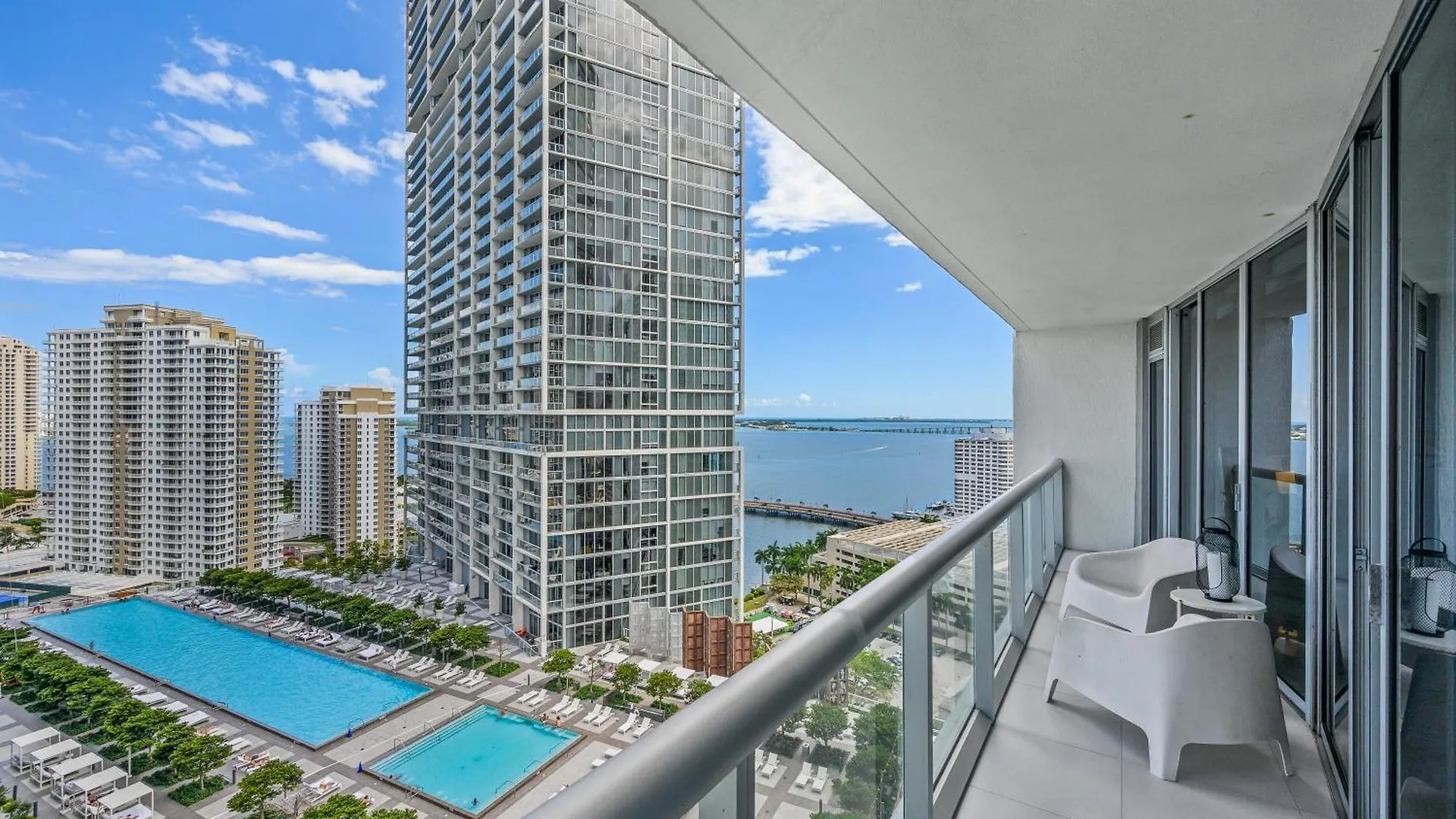 Magnificent Unit With Priceless Views W Icon Apartment Miami