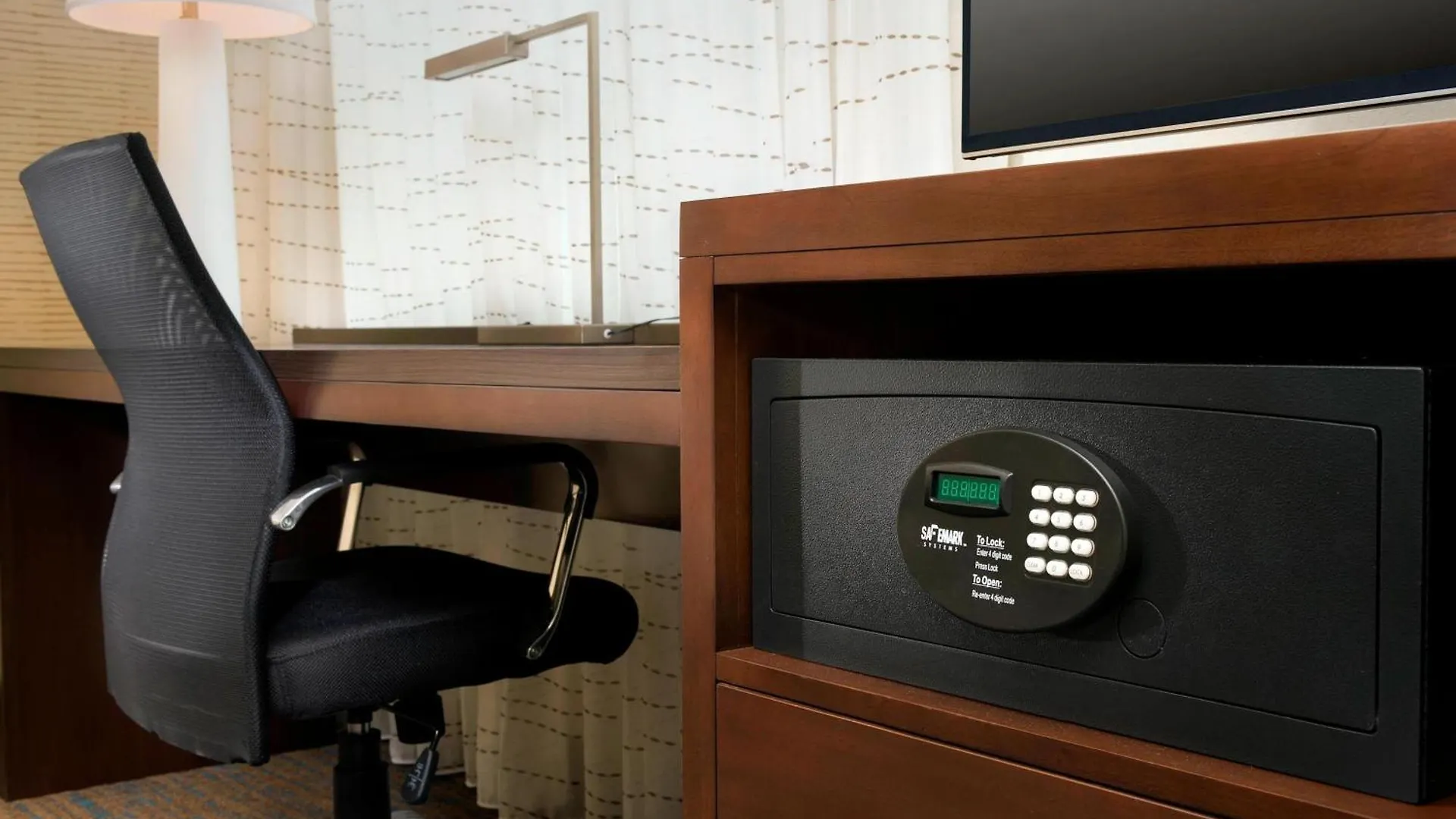 By Marriott Miami Airport West/doral Hotel 3*
