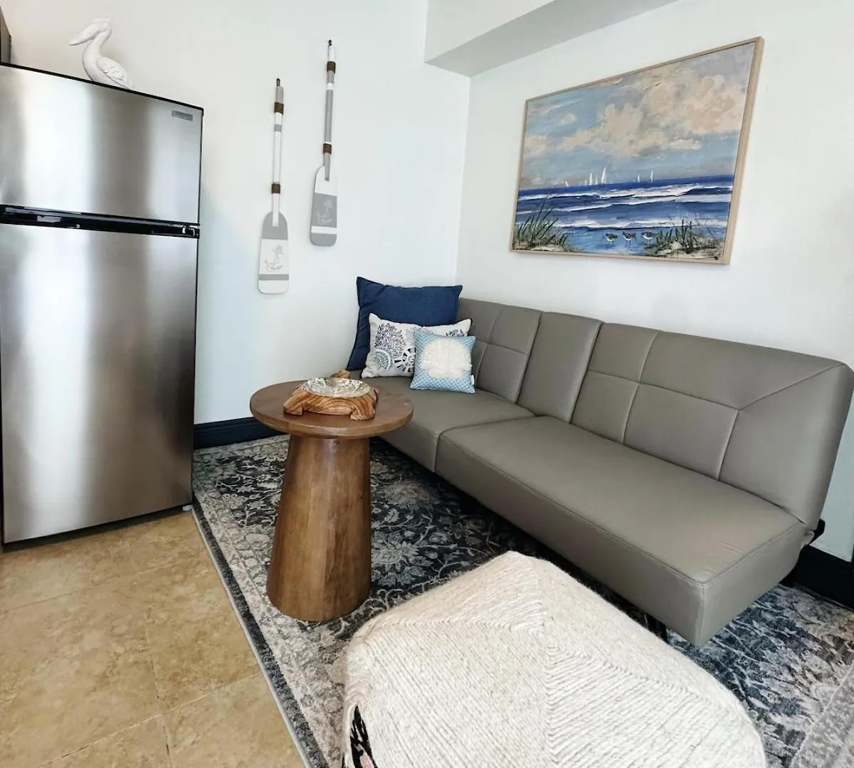 Apartment Stylish 1br Near Airport & Port!