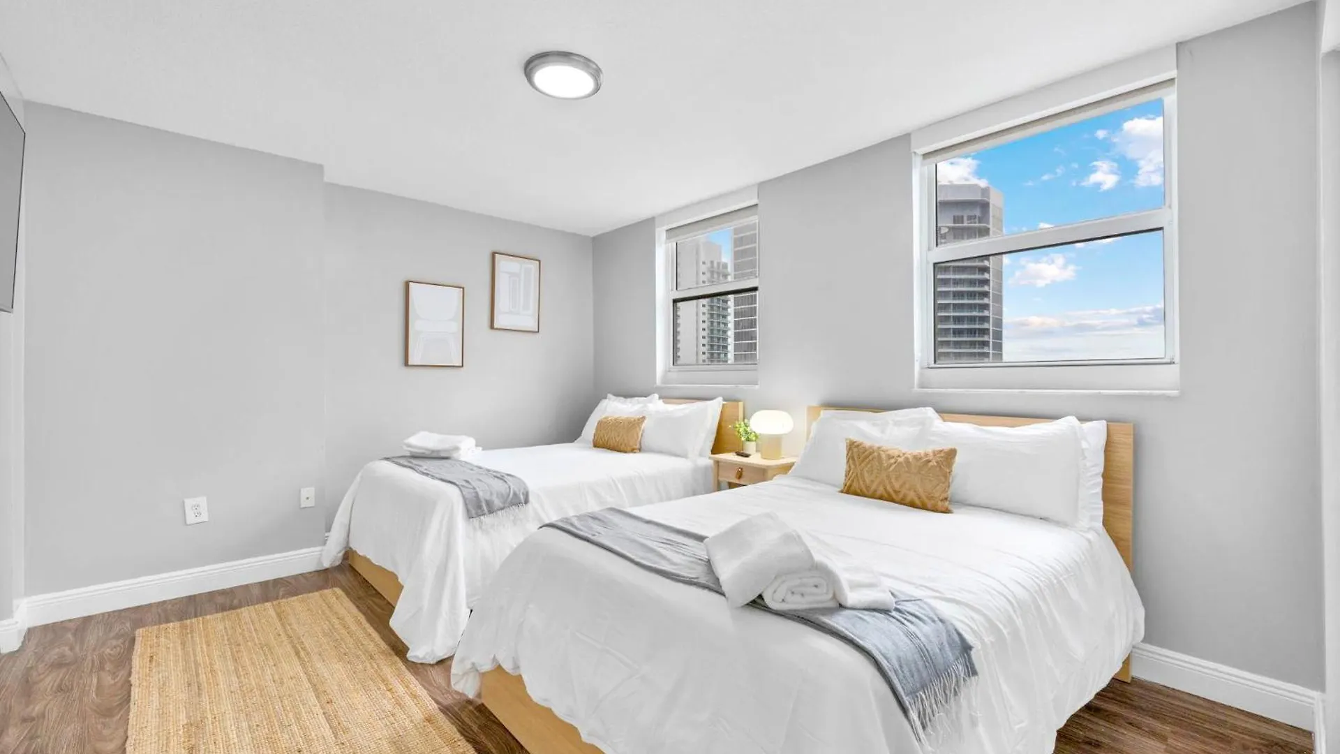 Apartment The Amenities In One-site