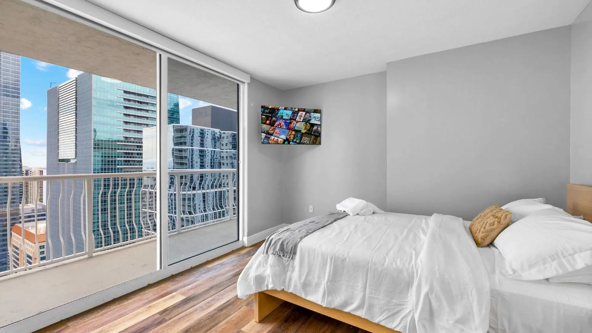 The Amenities In One-site Apartment *