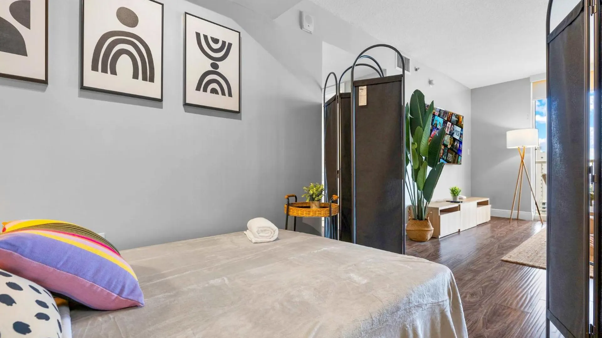 Apartment The Amenities In One-site Miami
