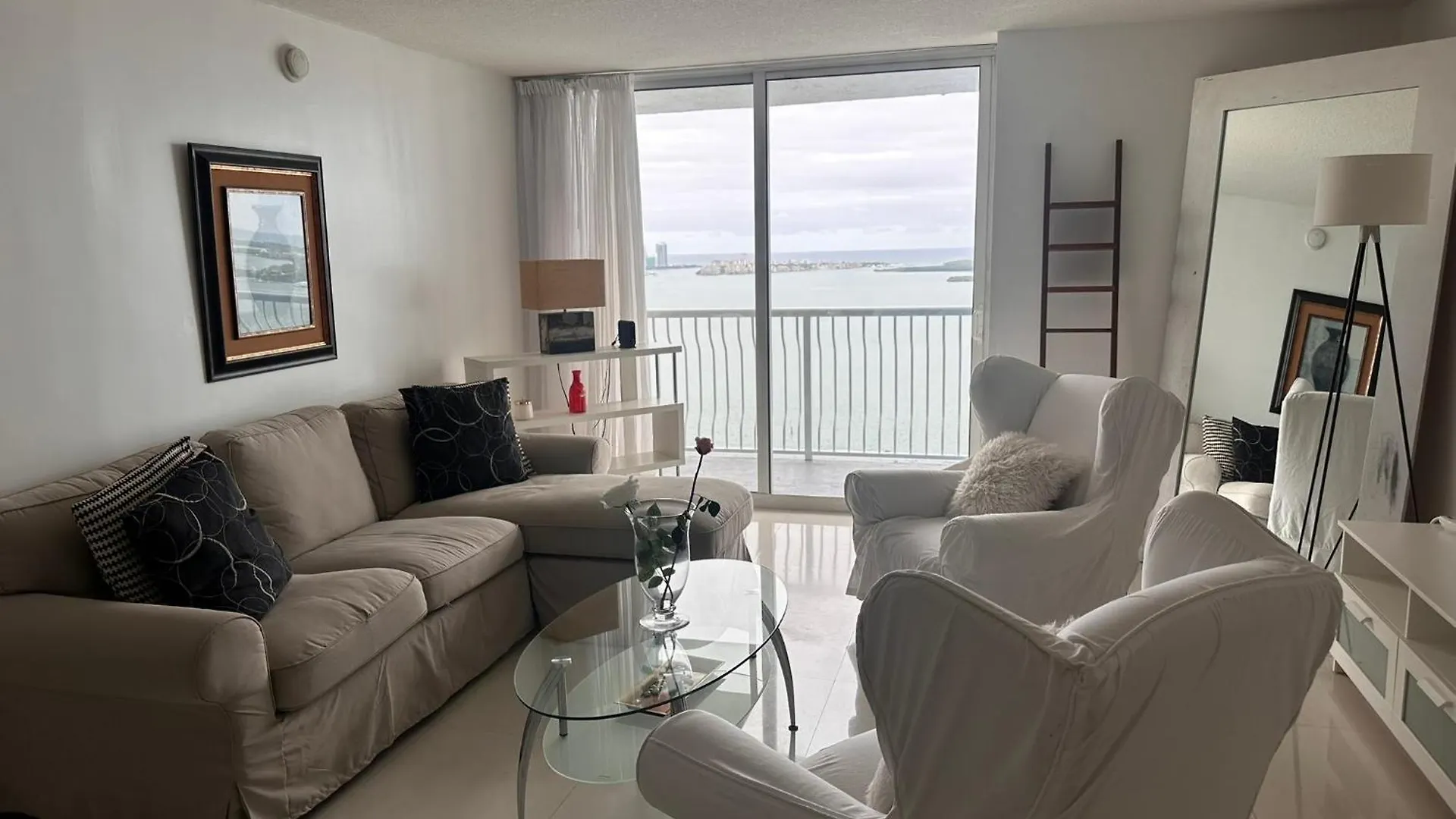 The At Brickell Club Apartmán *