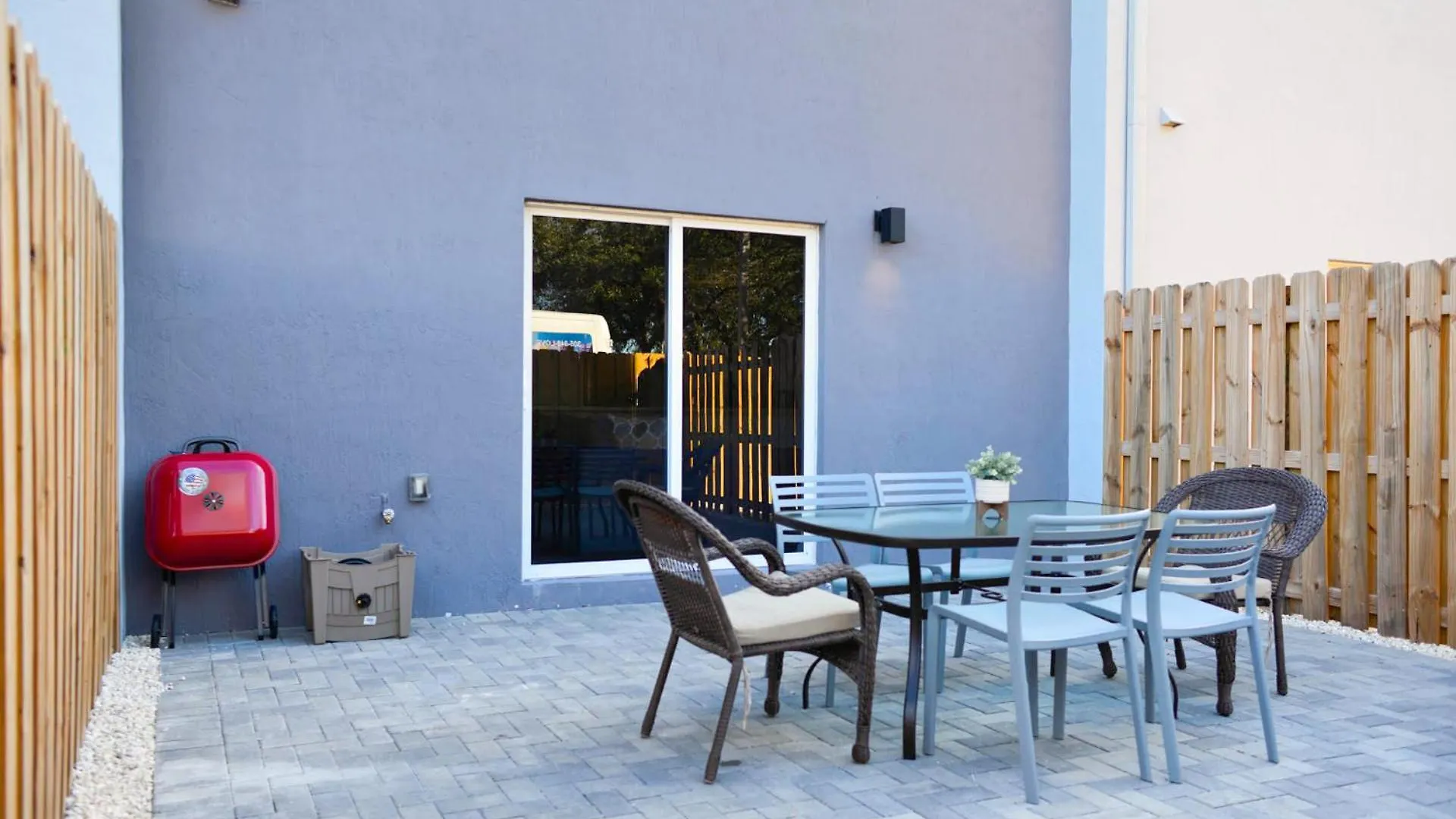Relax And Enjoy Of In Cozy Duplex Holiday home