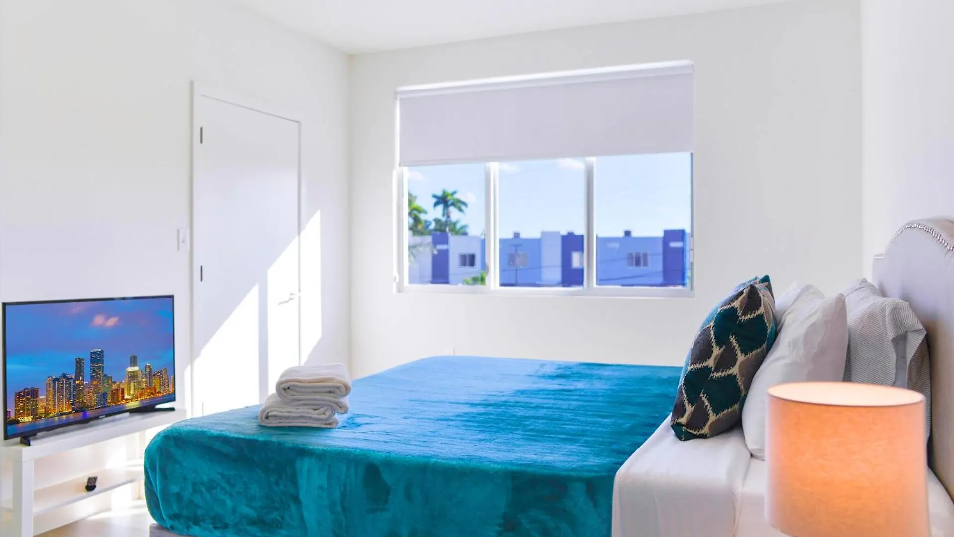 Relax And Enjoy Of In Cozy Duplex