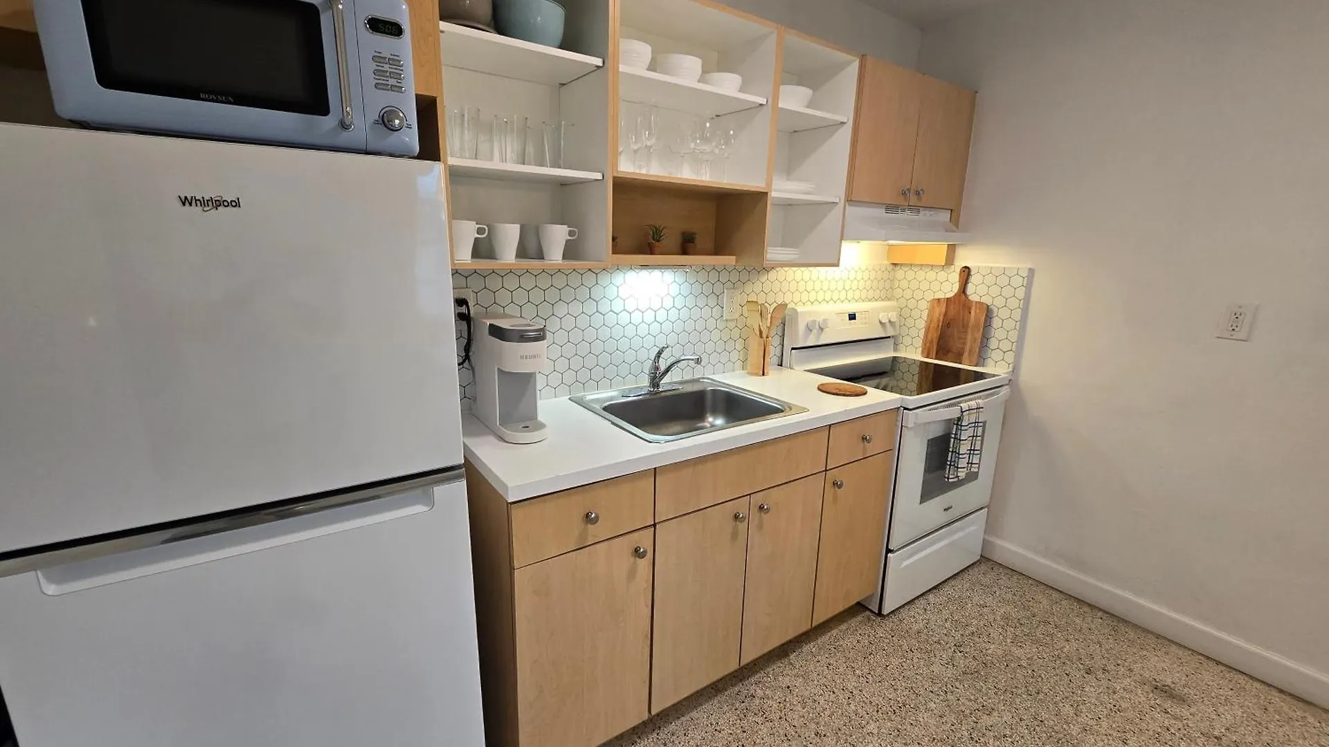 Cozy Near Brickell Apartment