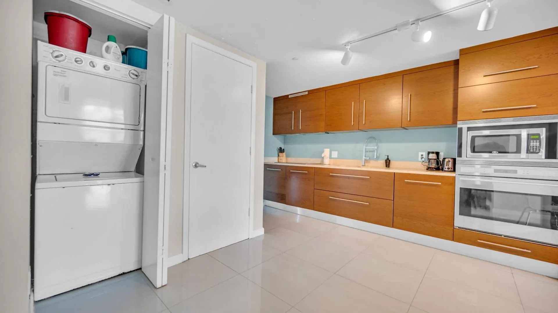 Apartment High Floor Icon Brickell Bay & Pool View 5 Star Miami