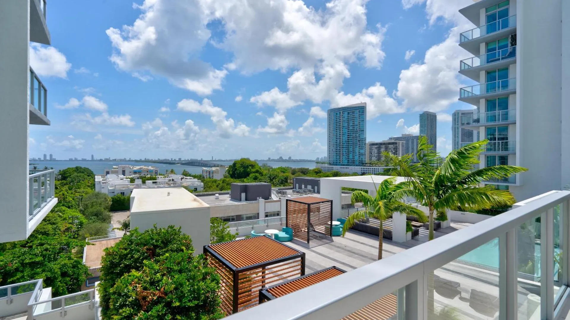 3900-719jc Design District, 1 Bedroom /1 Bathroom & Bayvie