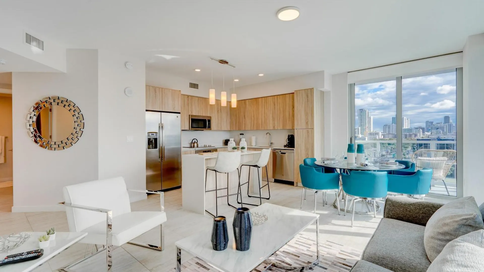 Apartment 3900-902ch Design District, 2 Bedrooms & 2 Bathrooms Miami