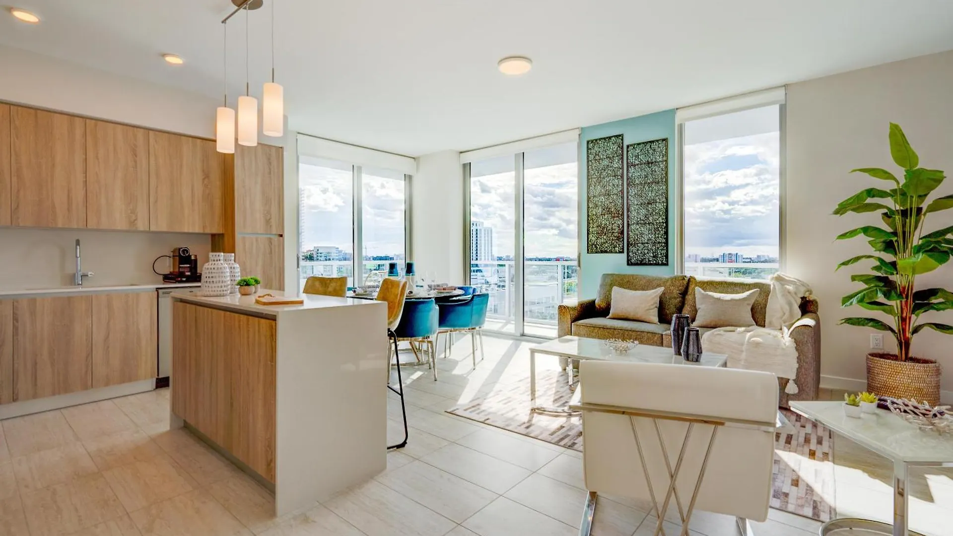3900-902ch Design District, 2 Bedrooms & 2 Bathrooms * Miami