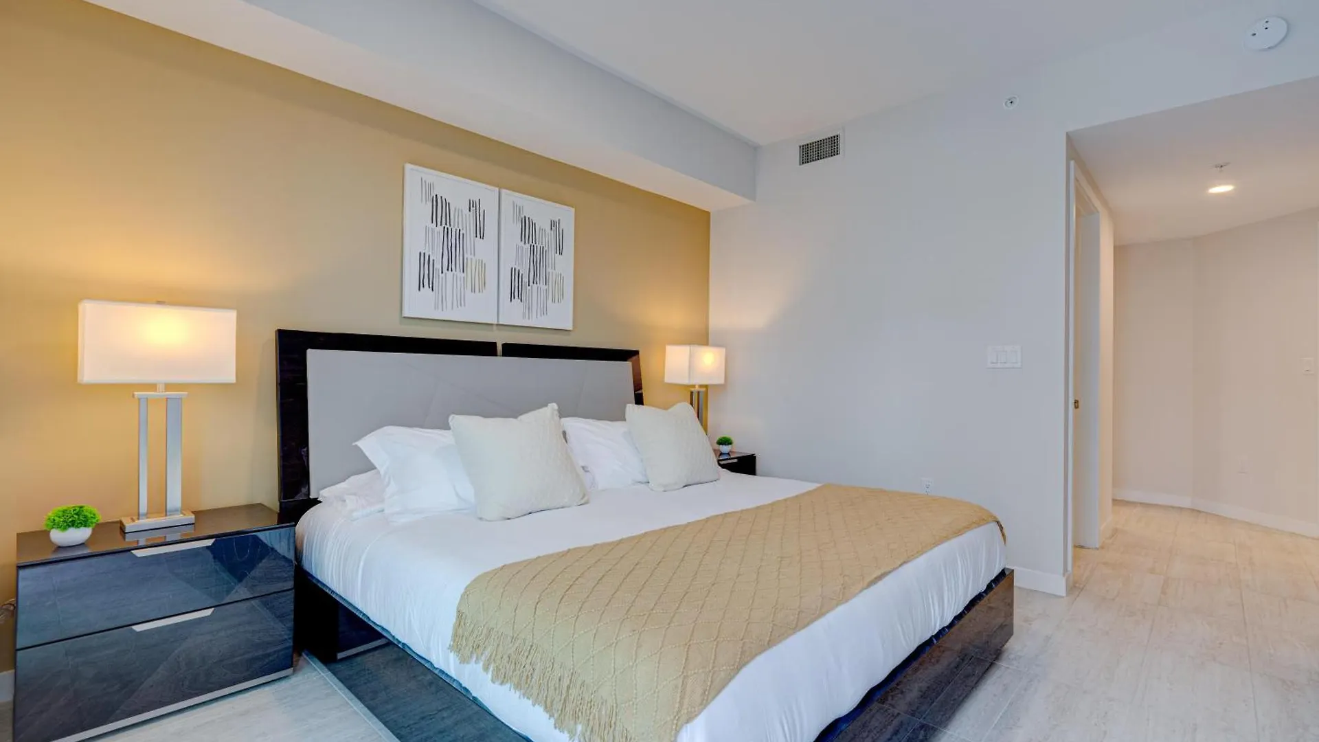 3900-717as Design District, 2 Bedrooms & 2 Bathrooms & Bay * Miami