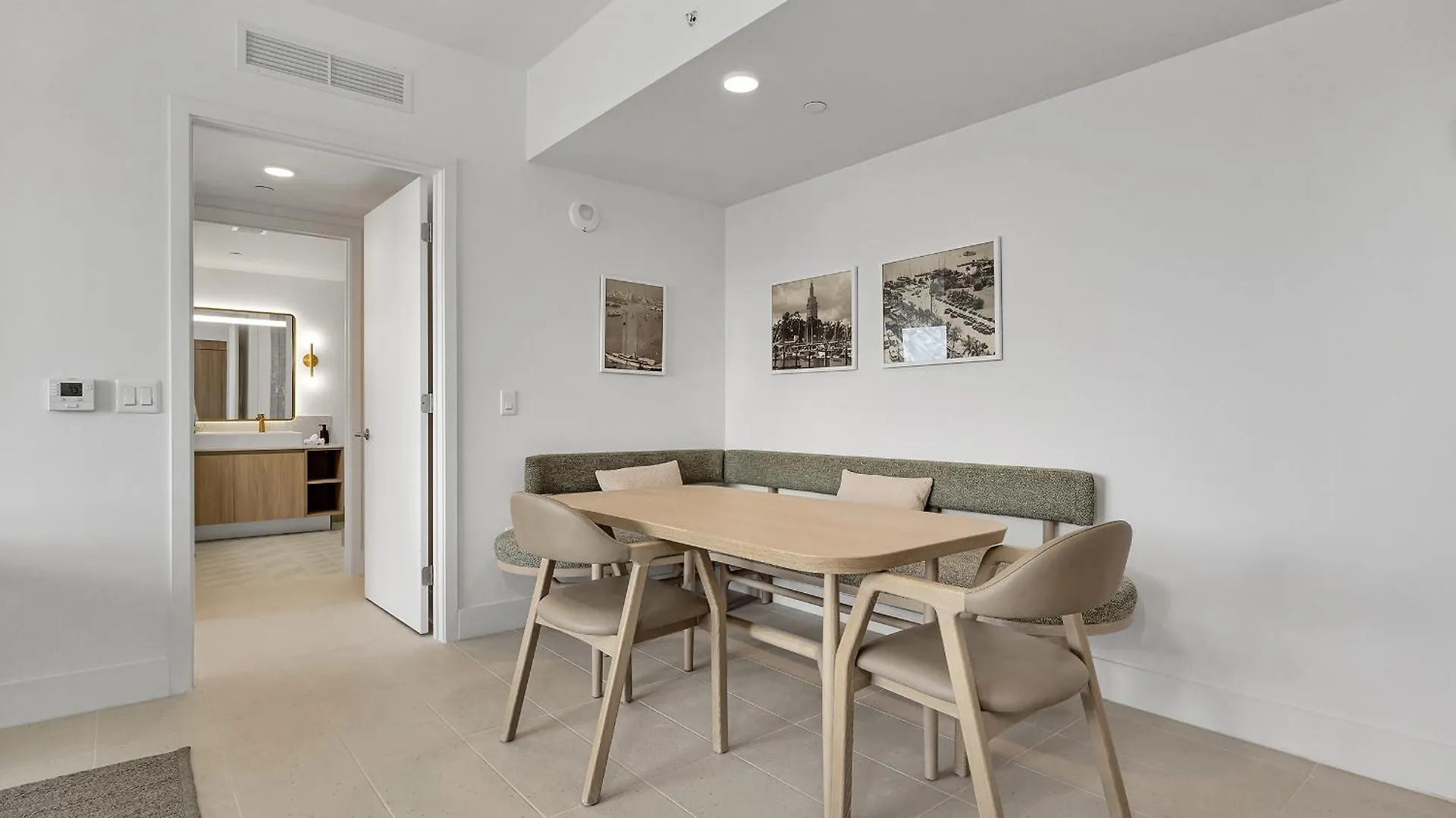 Two Bedroom With Luxurious Amenities Across From Kaseya Center- Daily Fee And Parking Not Included * Miami
