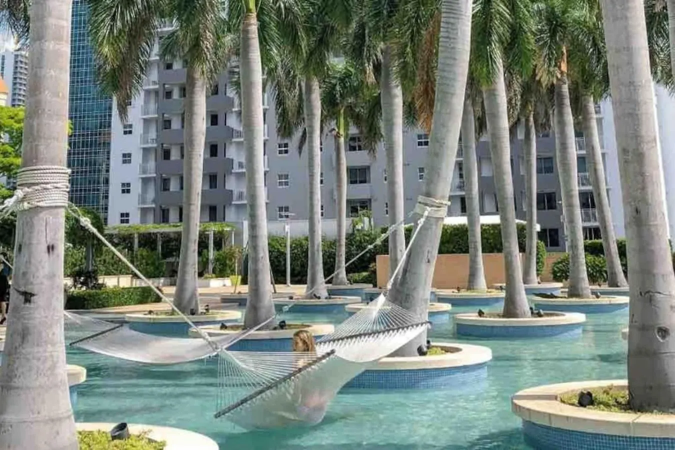 490 Large 2 Bedroom With Gorgeous Pool Apartamento