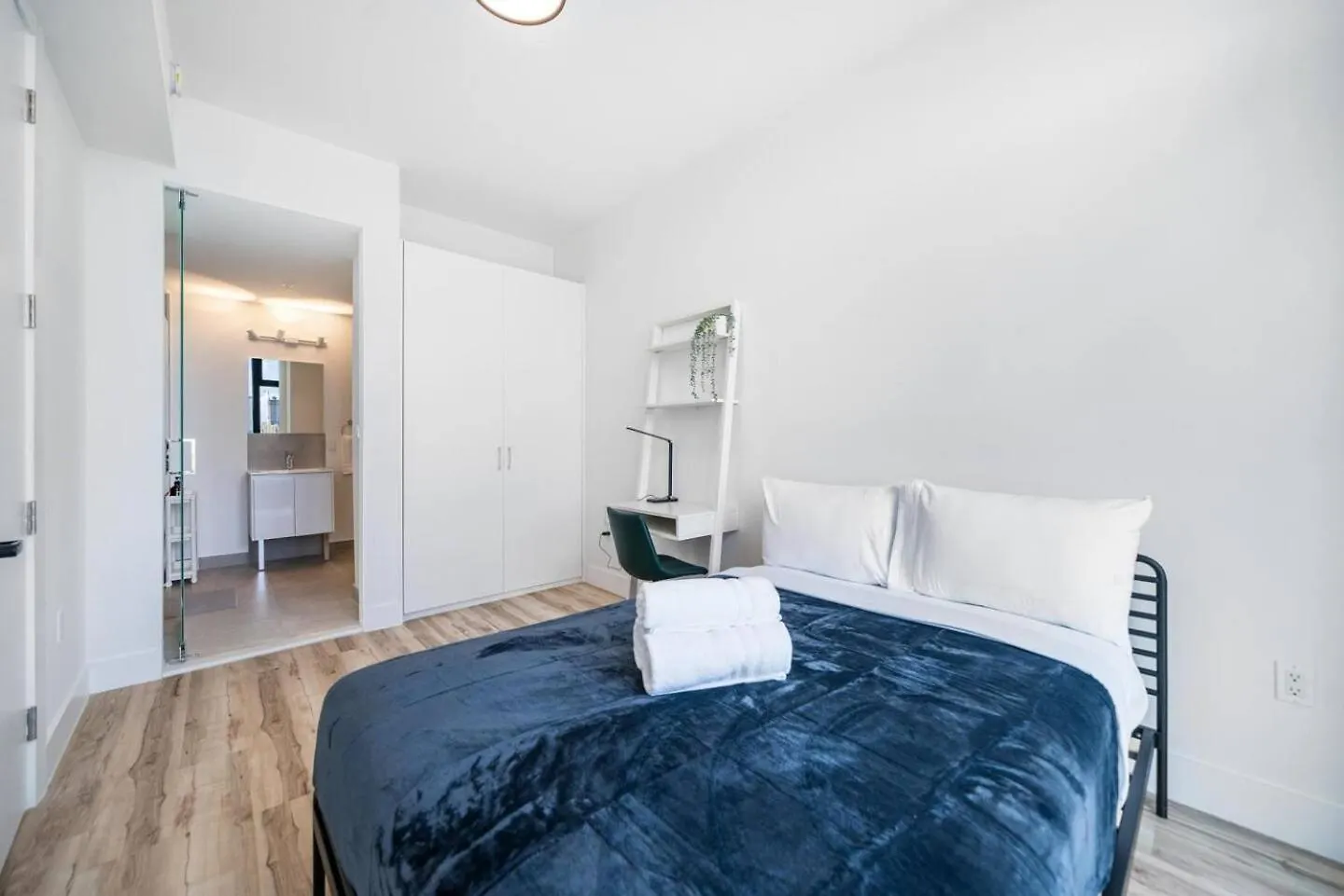 Pastel Aparthotel