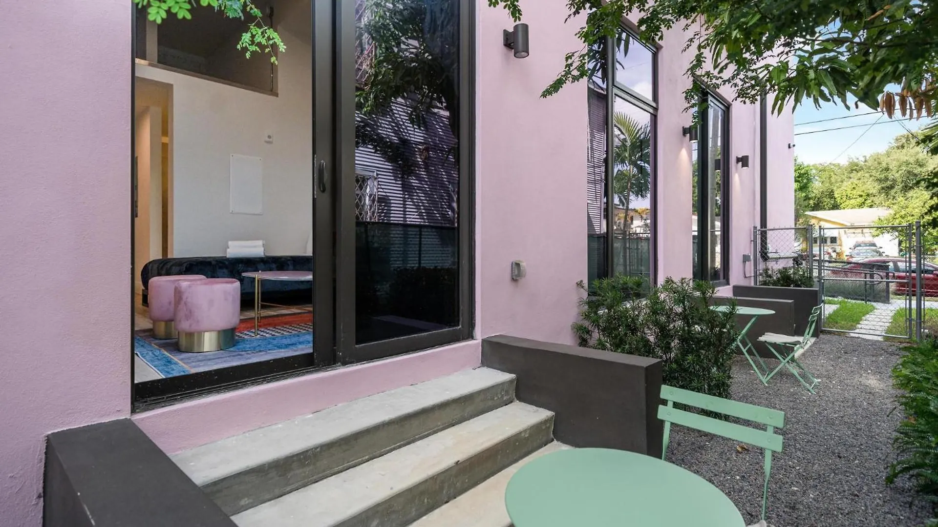 Pastel * Miami