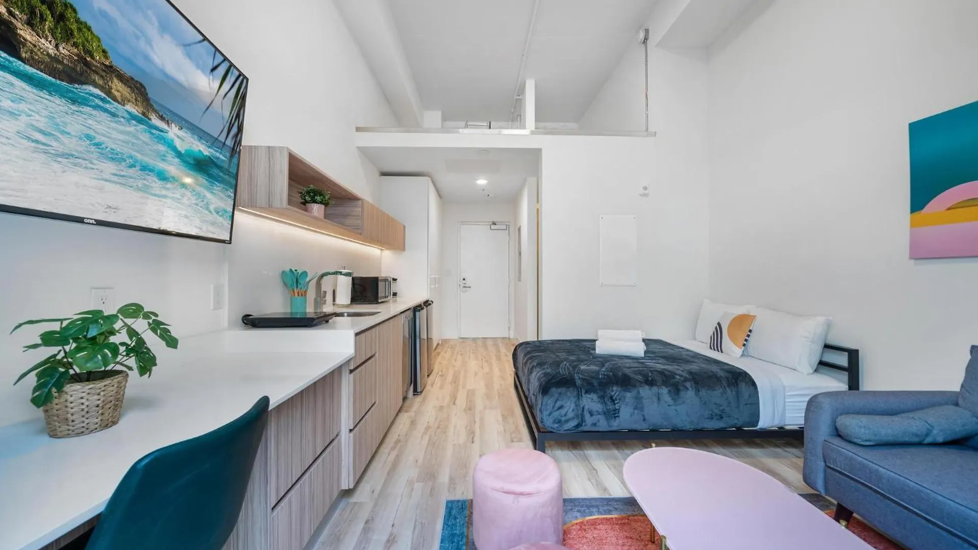 Pastel Aparthotel