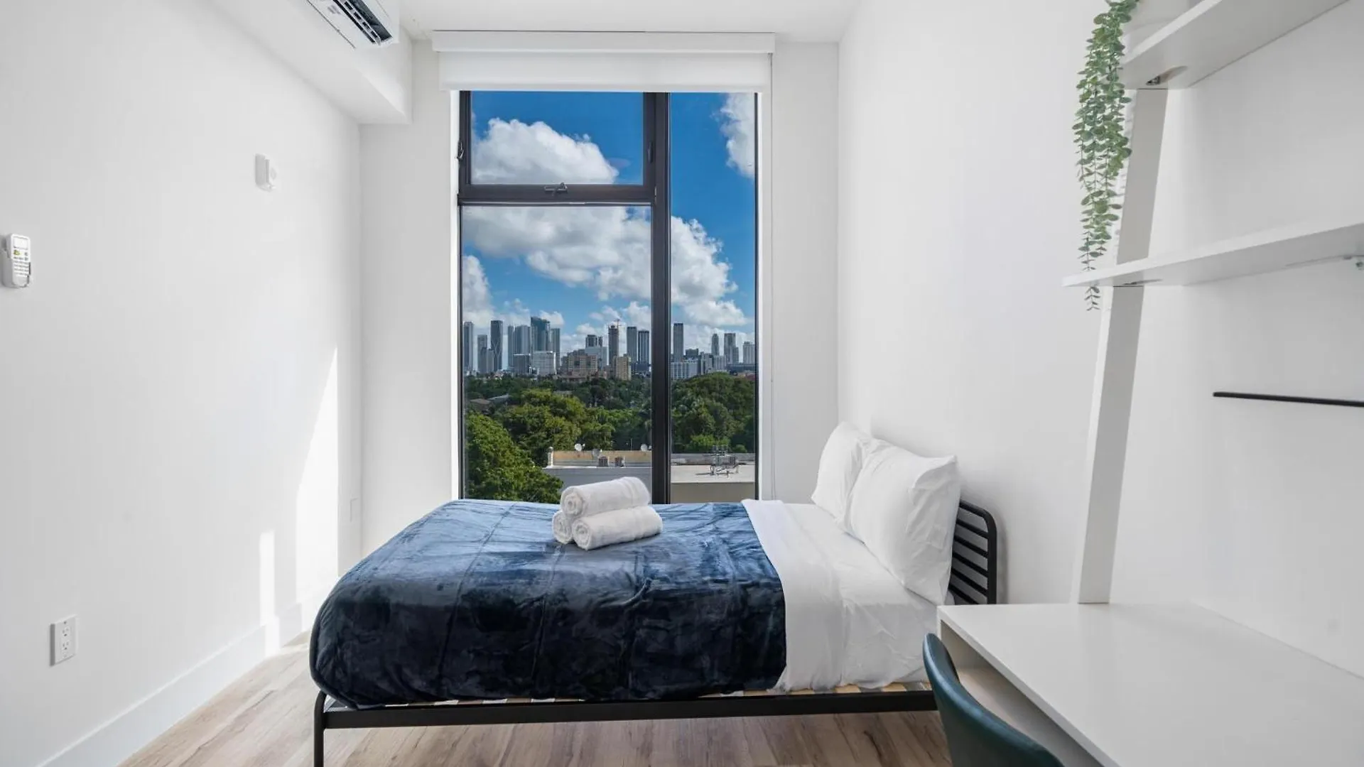 Aparthotel Pastel Miami