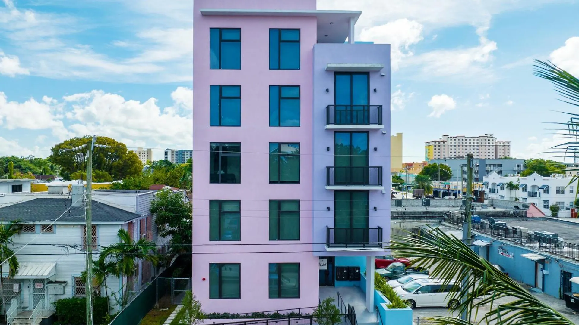 Pastel Aparthotel *