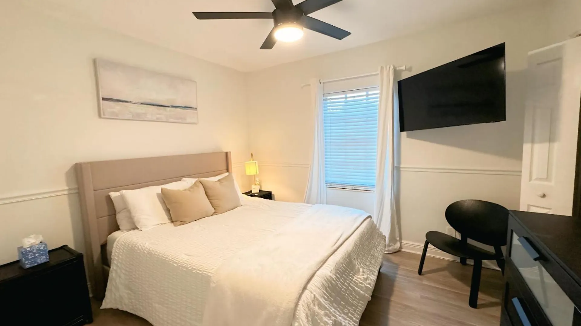 Amazing 3-bedroom Modern In Coral Gables Area * Miami